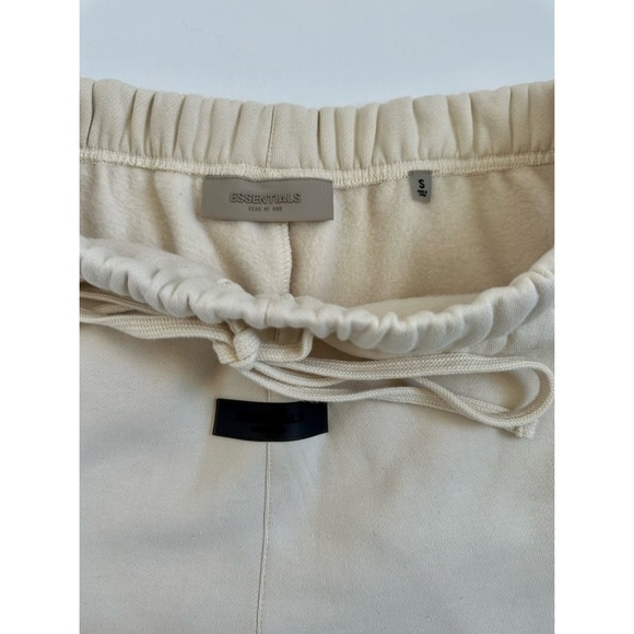 NWT FEAR OF GOD ESSENTIALS Sweatpants - Picture 5 of 5